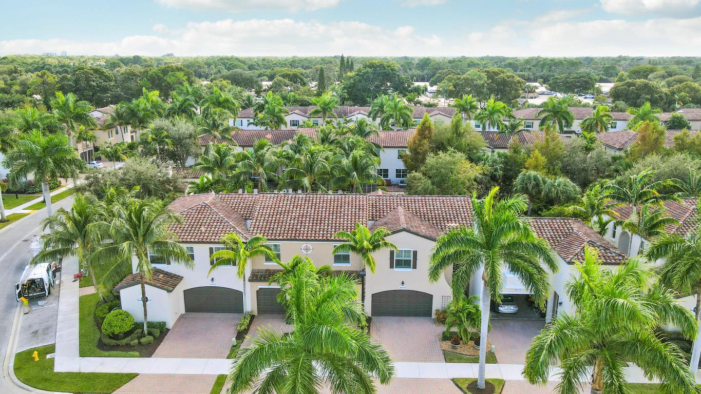 4558 Mediterranean, Palm Beach Gardens FL 33418