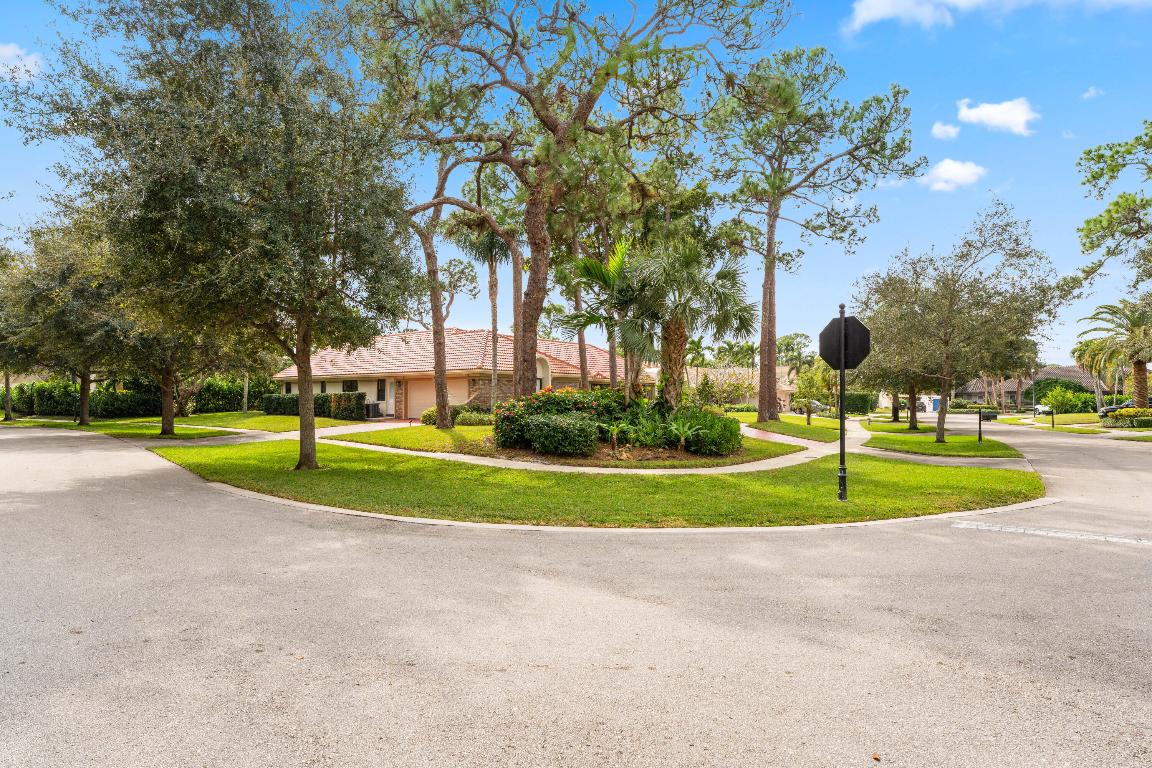 20816 Pinar, Boca Raton FL 33433