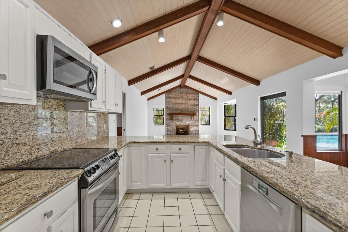 20816 Pinar, Boca Raton FL 33433