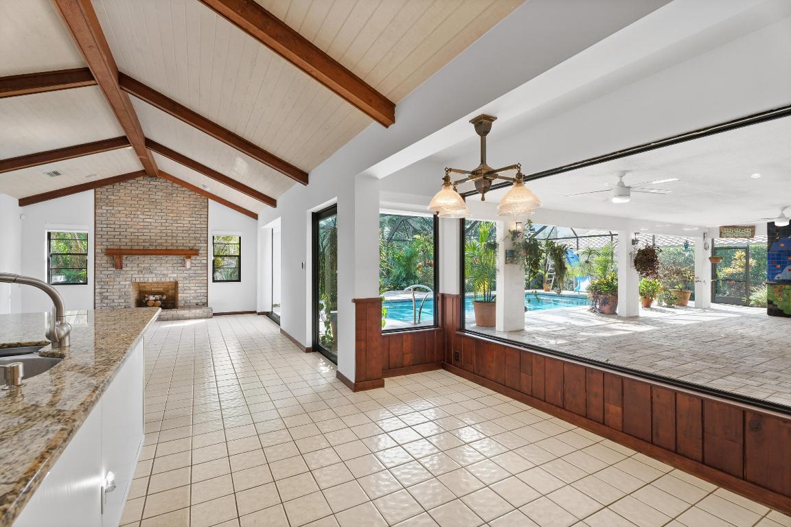 20816 Pinar, Boca Raton FL 33433