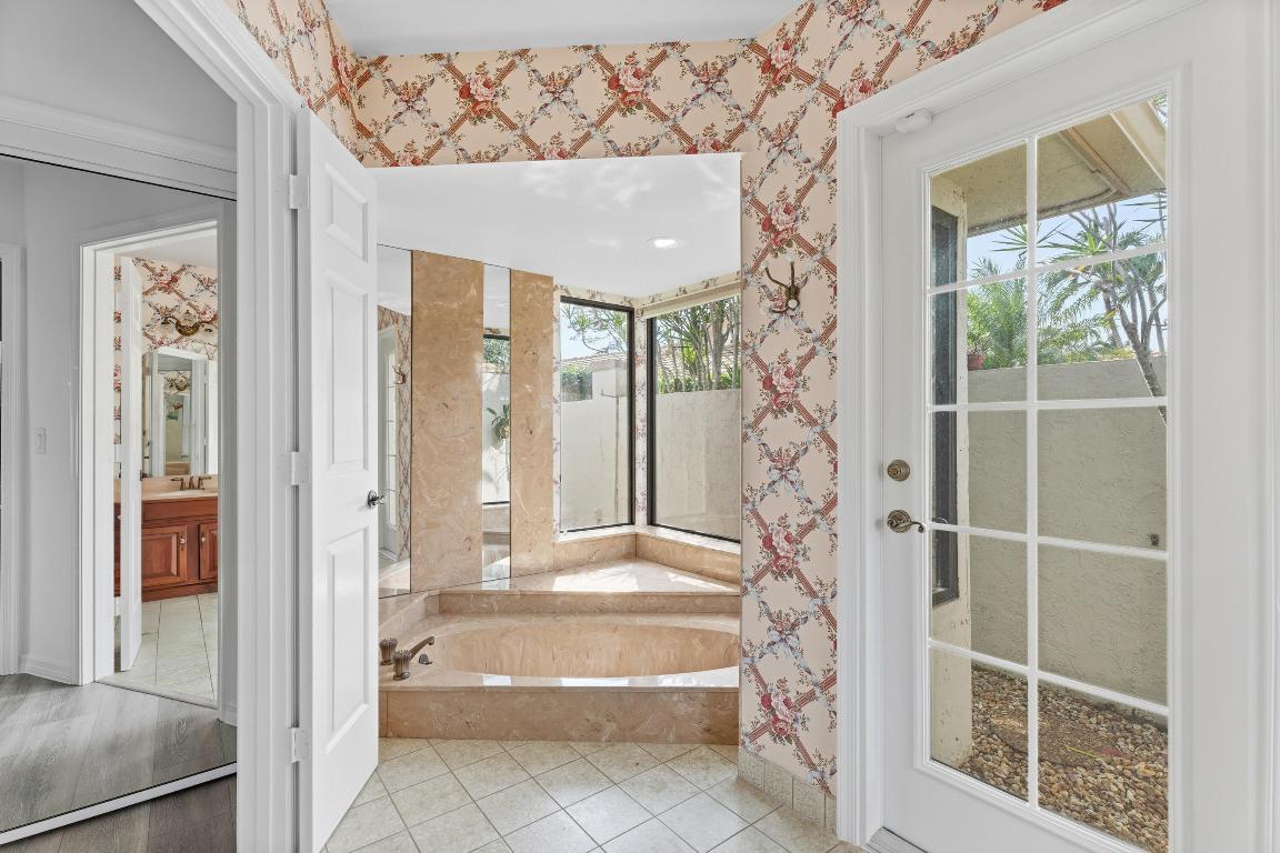 20816 Pinar, Boca Raton FL 33433
