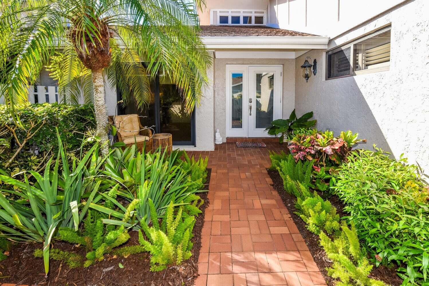 17225 Fownes Crescent, Jupiter FL 33477