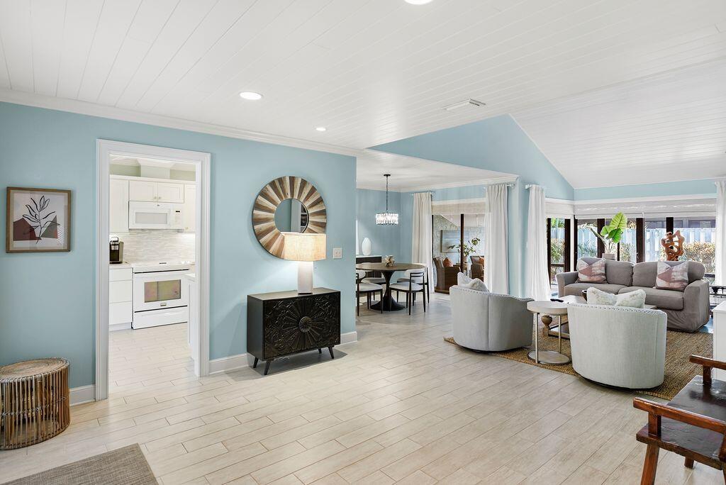 17225 Fownes Crescent, Jupiter FL 33477