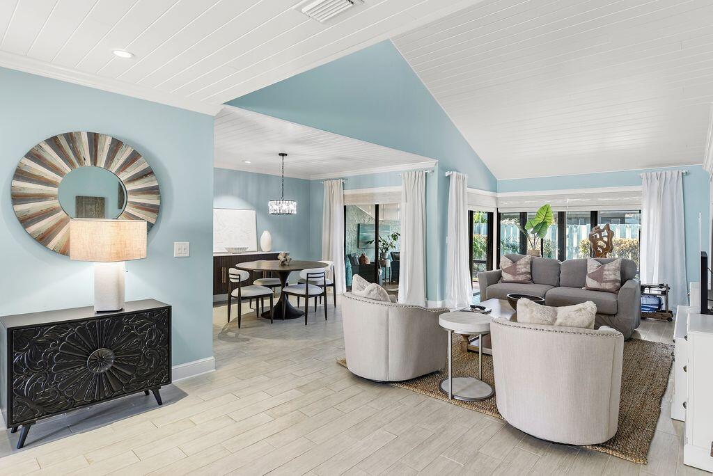 17225 Fownes Crescent, Jupiter FL 33477