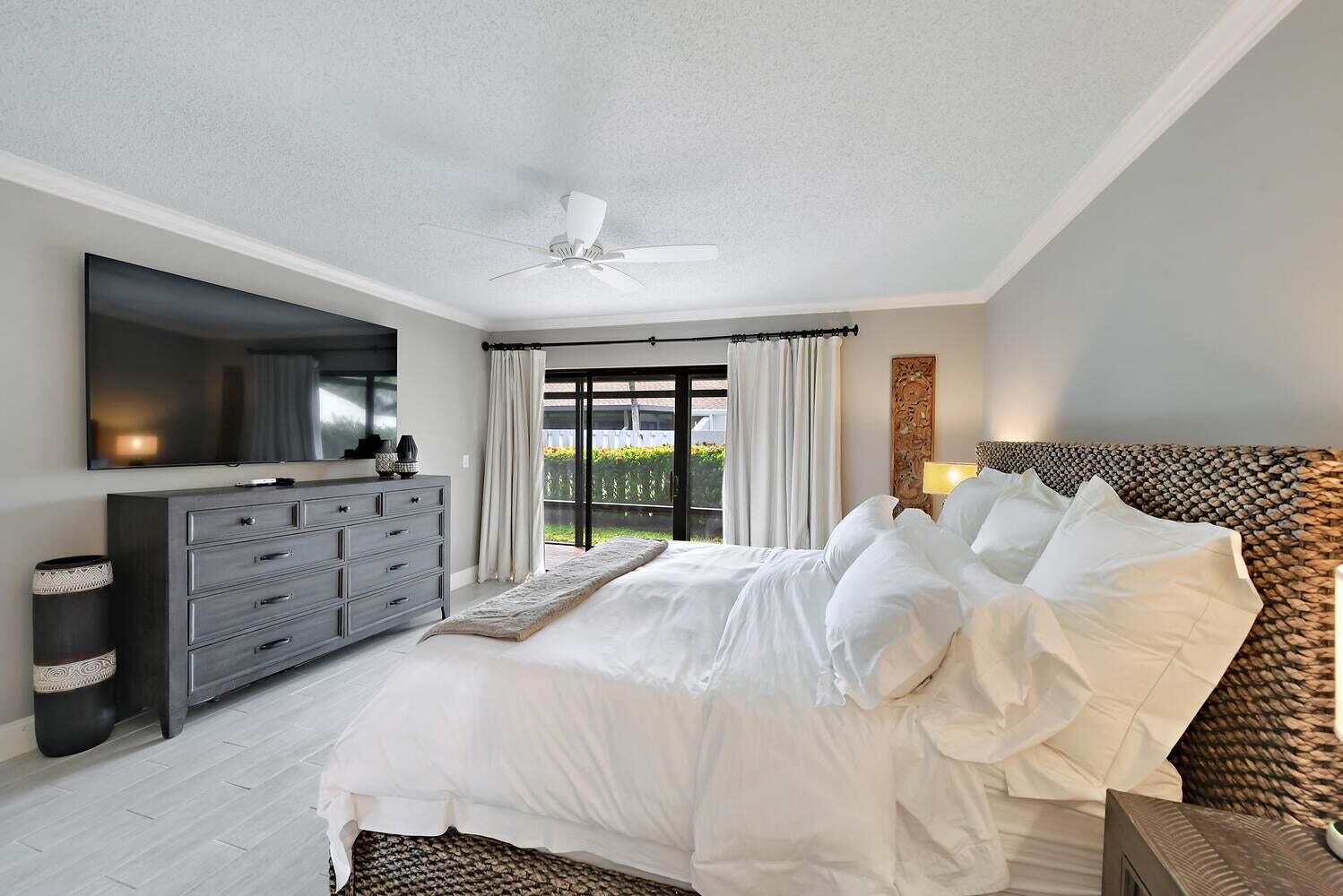 17225 Fownes Crescent, Jupiter FL 33477