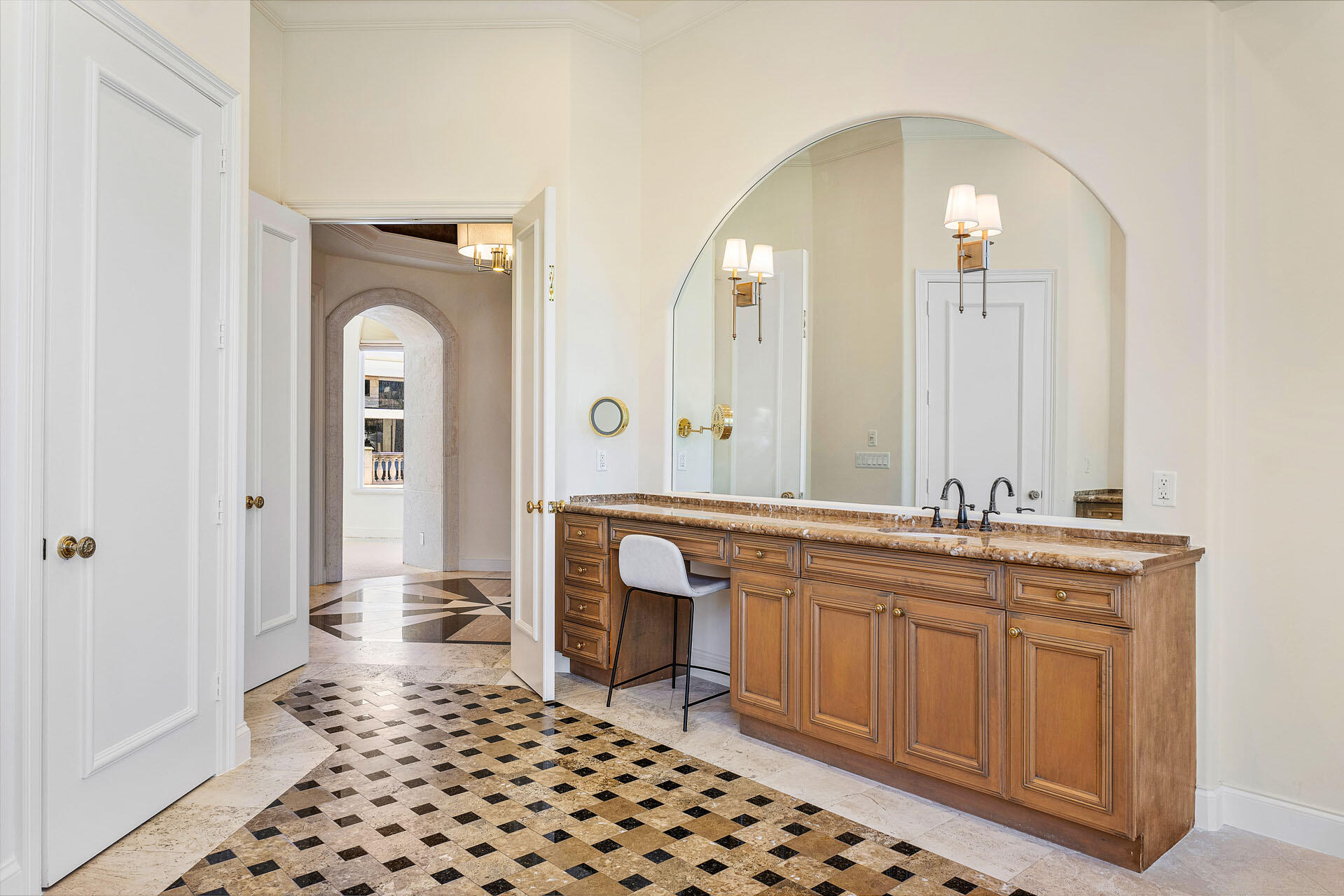 159 W Coconut Palm, Boca Raton FL 33432