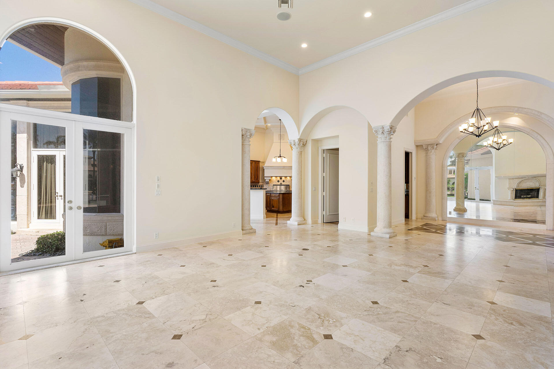 159 W Coconut Palm, Boca Raton FL 33432