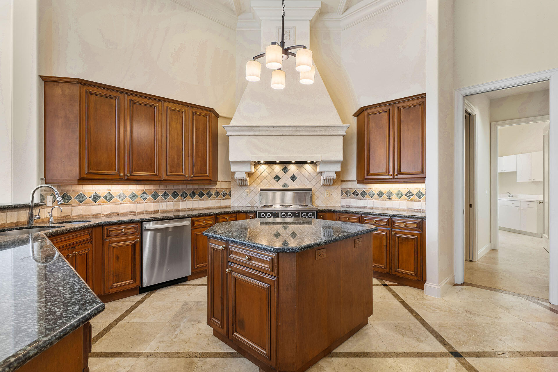 159 W Coconut Palm, Boca Raton FL 33432