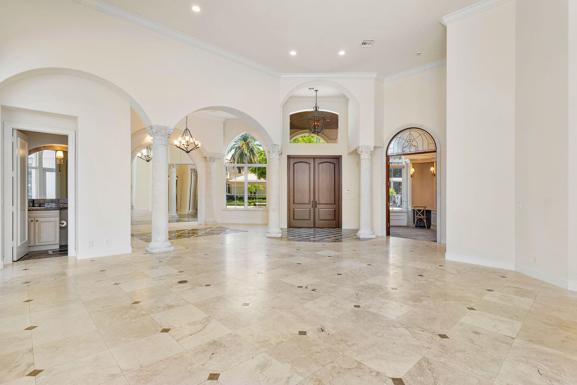 159 W Coconut Palm, Boca Raton FL 33432