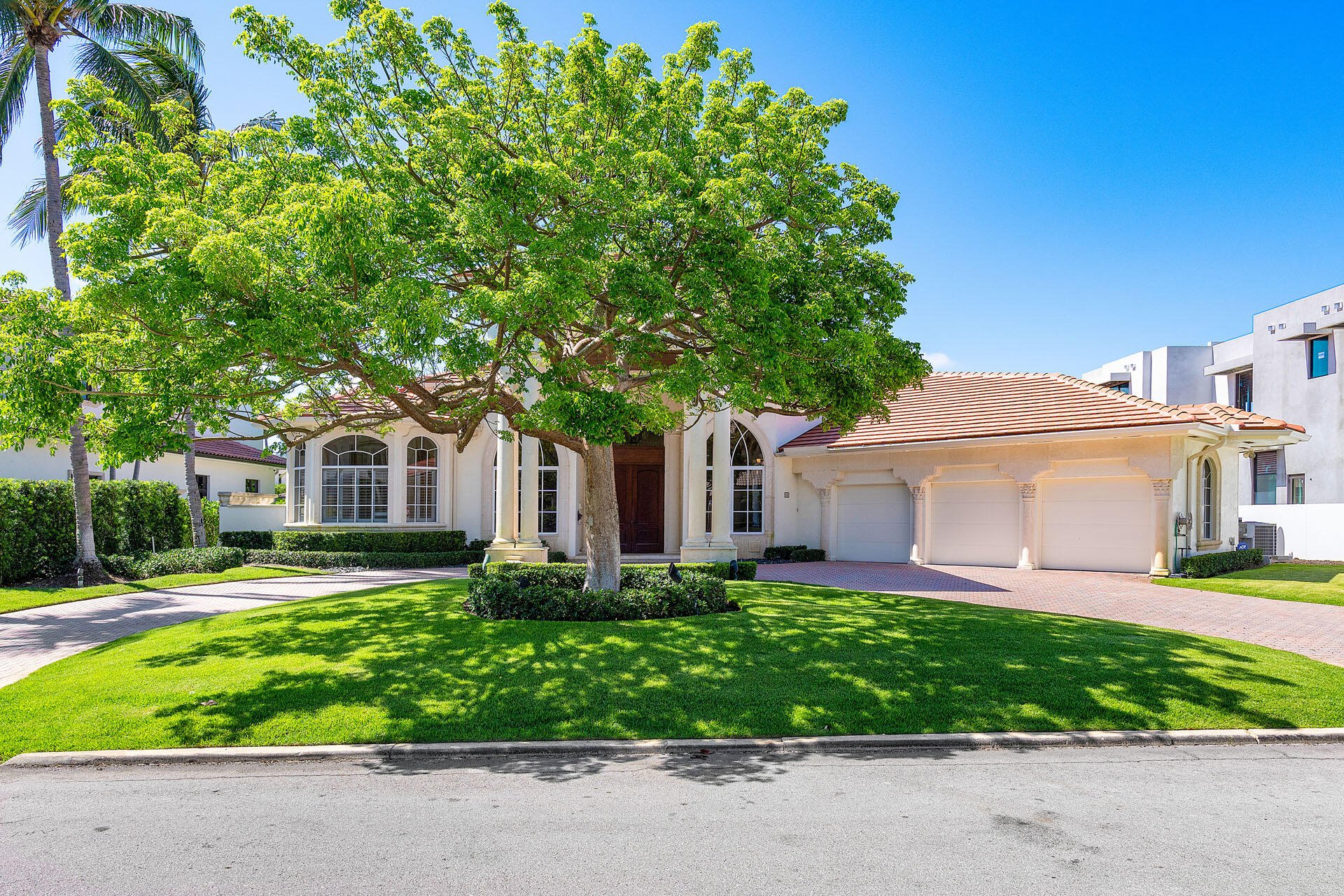 159 W Coconut Palm, Boca Raton FL 33432
