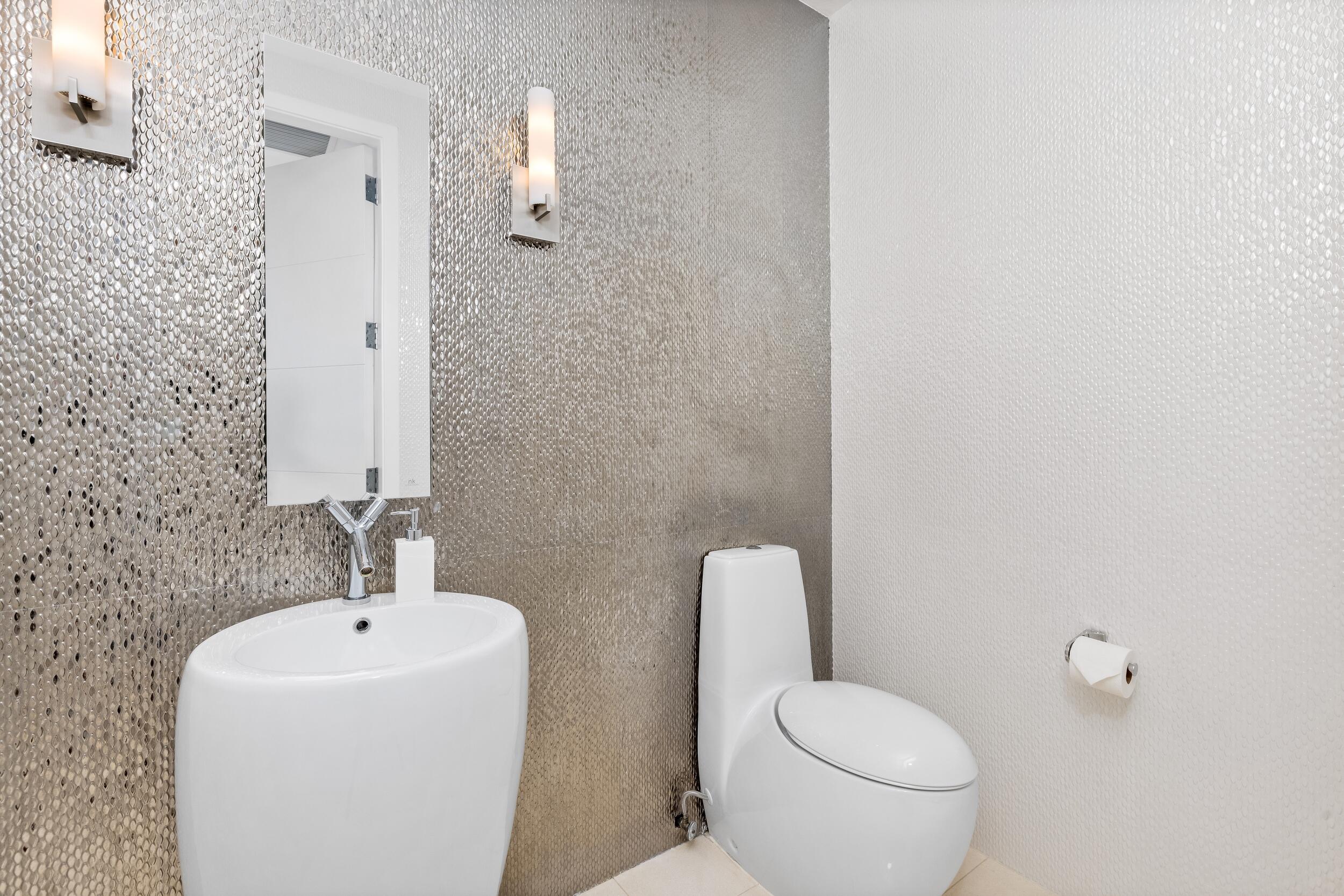 1000 S Ocean #110, Boca Raton FL 33432