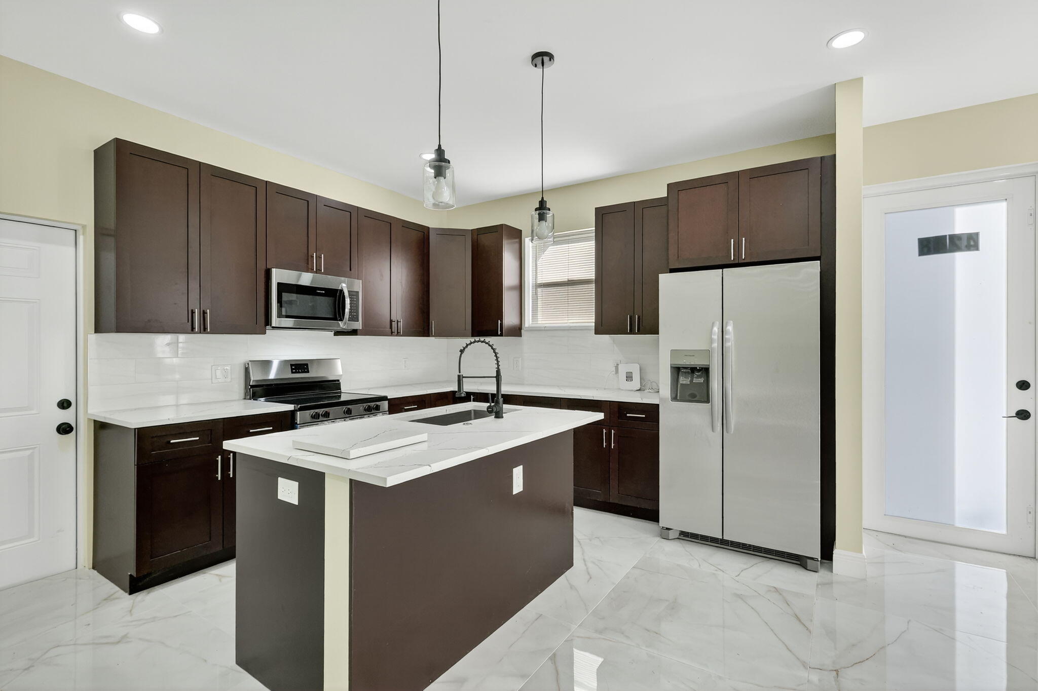 4248 26th, Vero Beach FL 32967