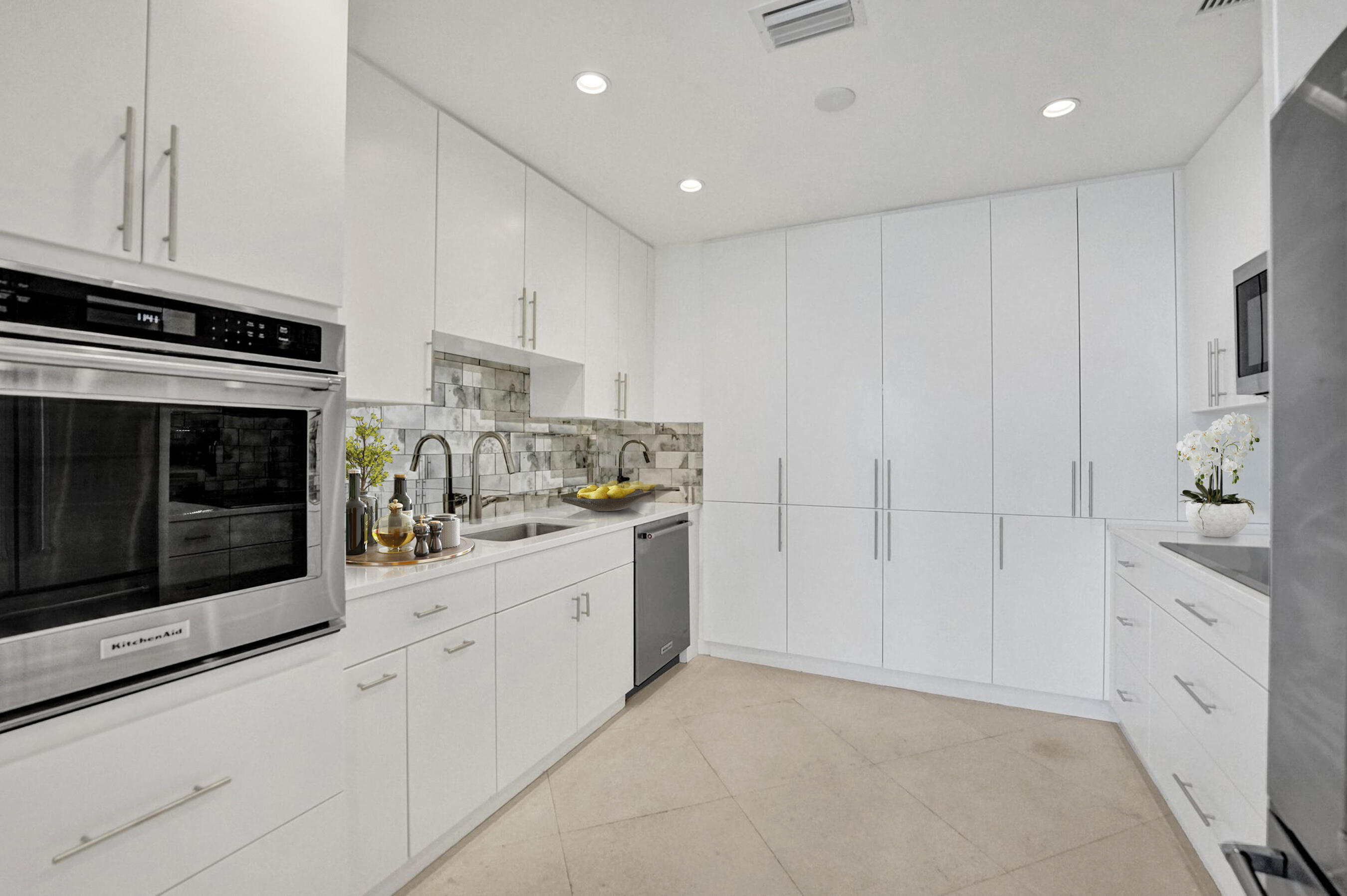 44 Cocoanut Row #315a/316a, Palm Beach FL 33480