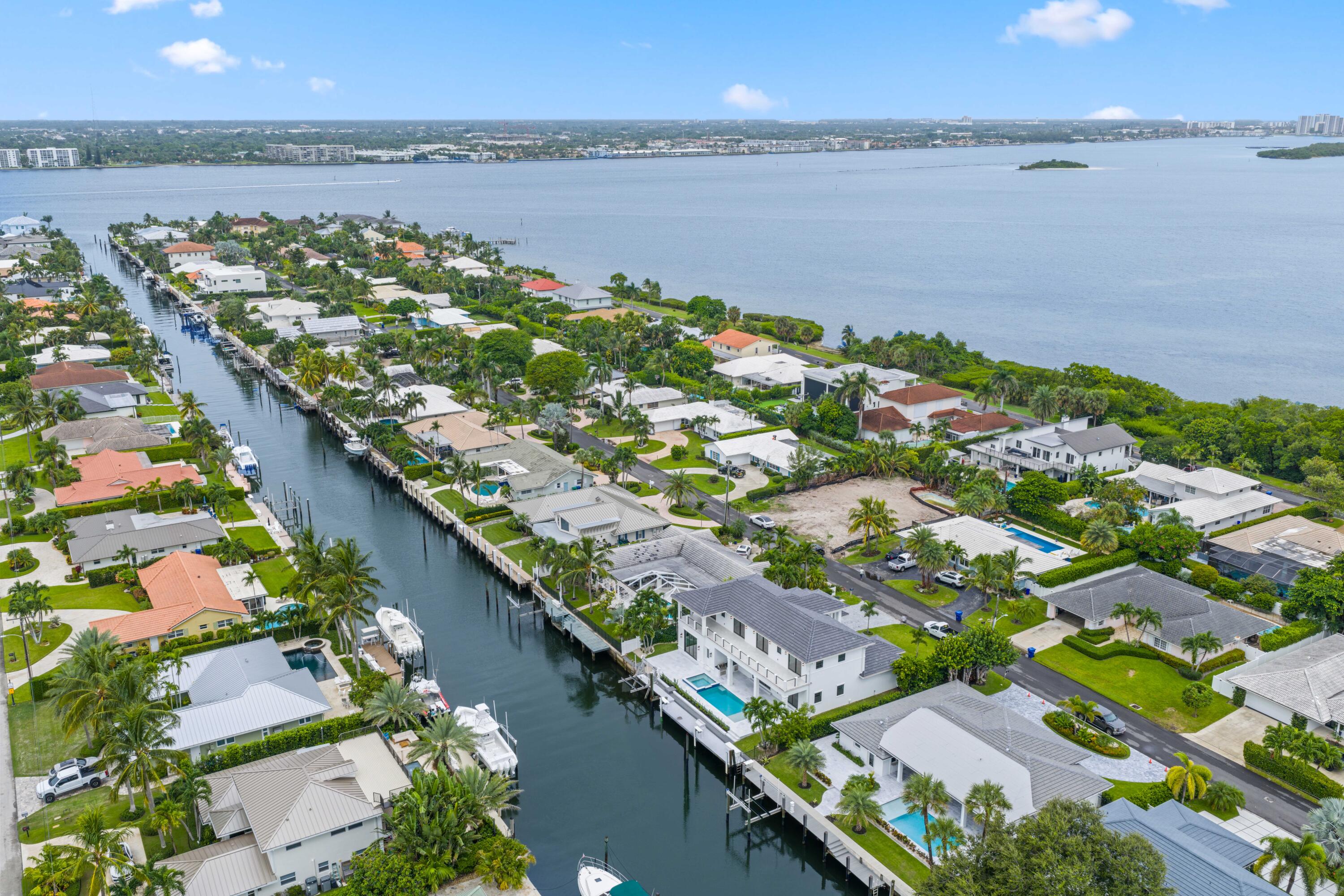 1211 Gulfstream, Singer Island FL 33404