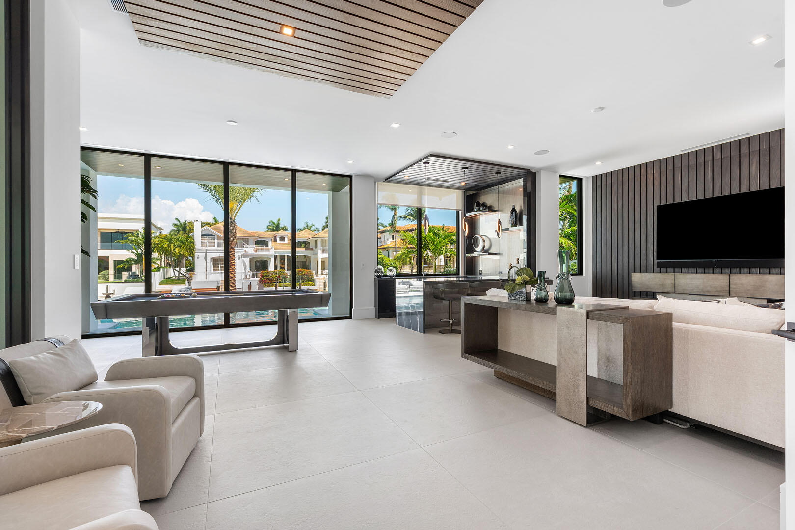 169 W Coconut Palm, Boca Raton FL 33432
