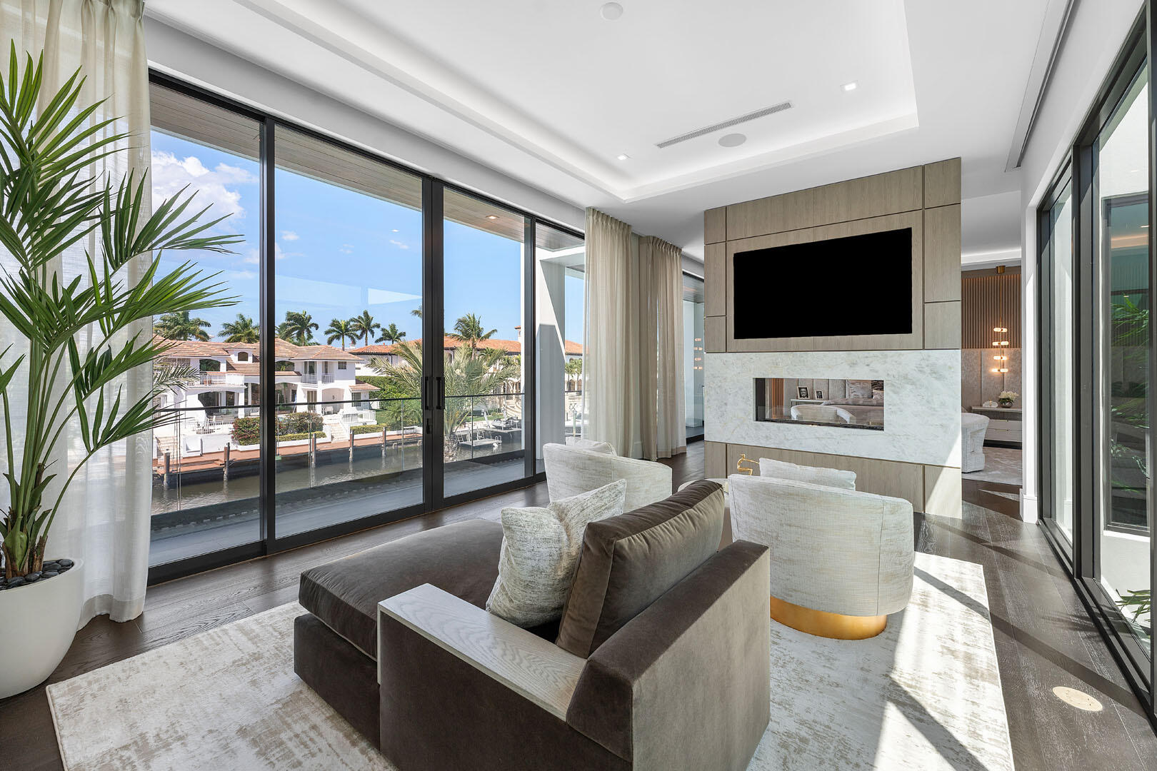 169 W Coconut Palm, Boca Raton FL 33432