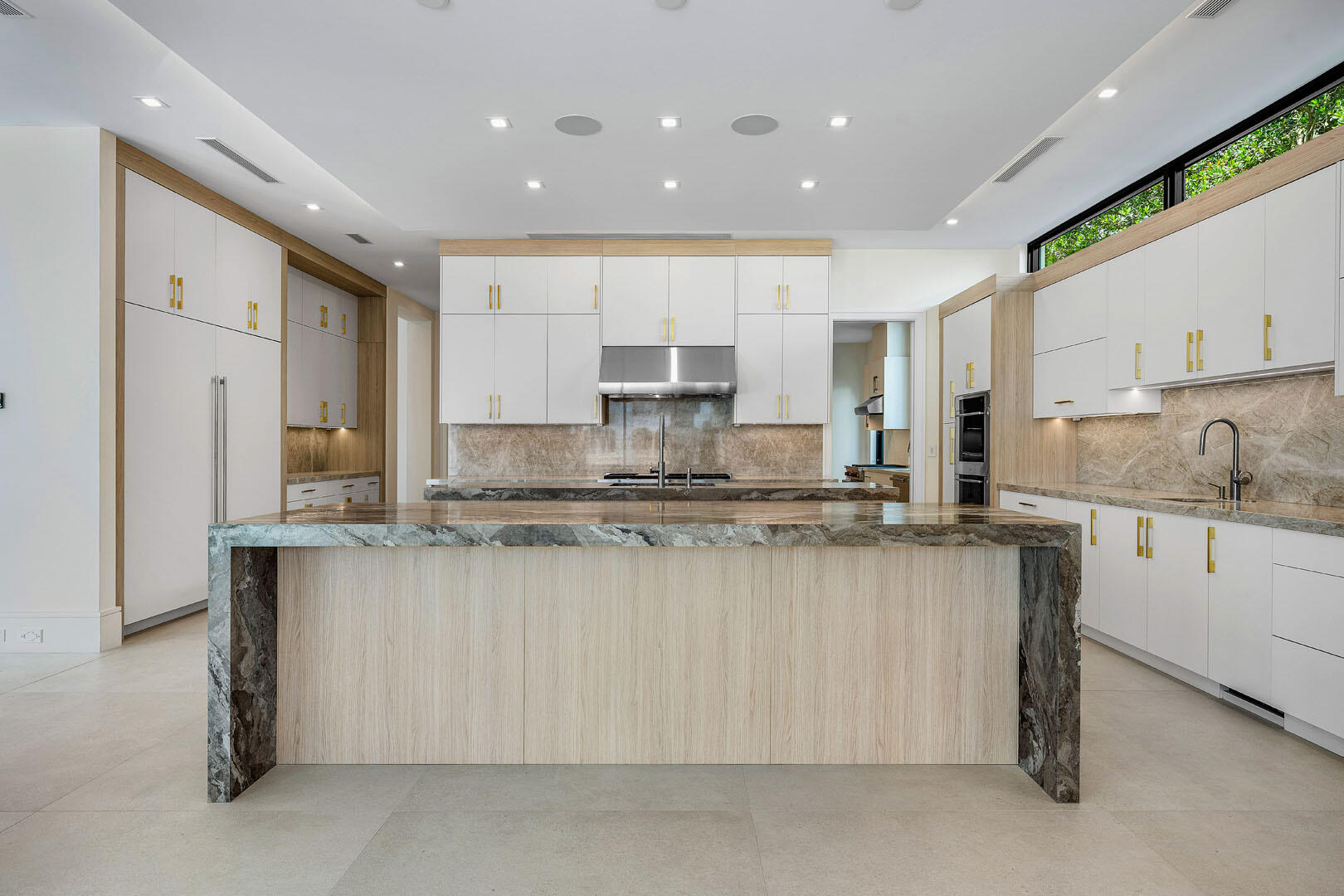 191 W Coconut Palm, Boca Raton FL 33432