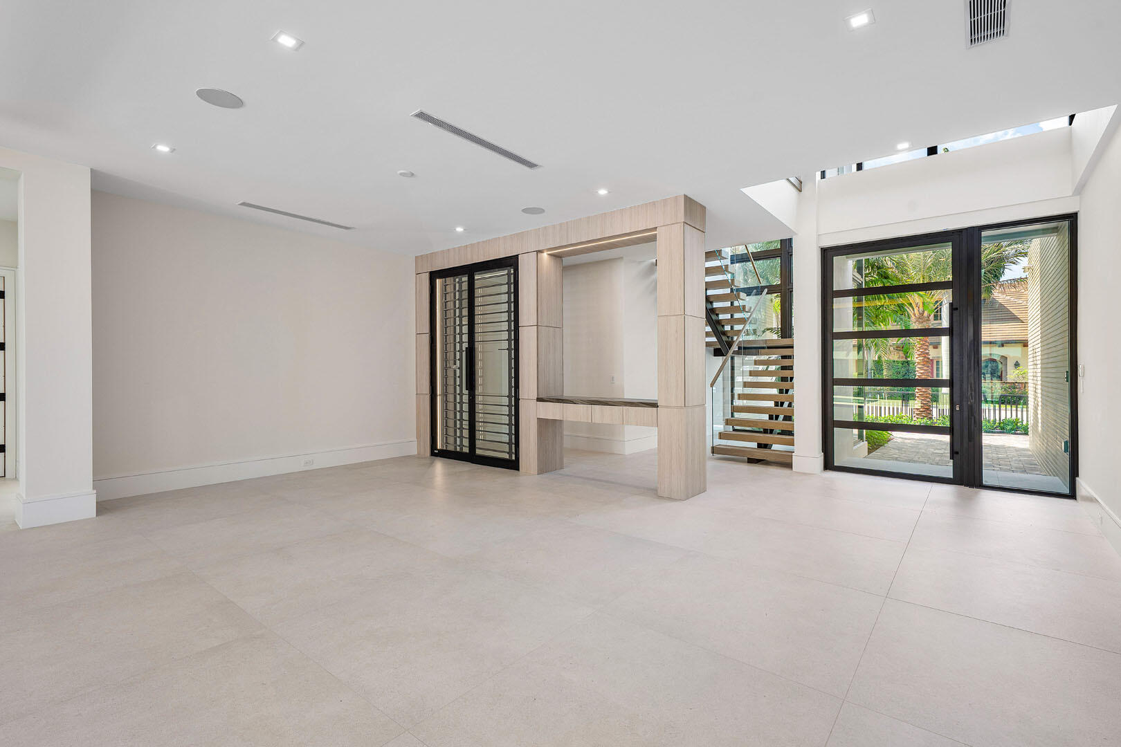 191 W Coconut Palm, Boca Raton FL 33432