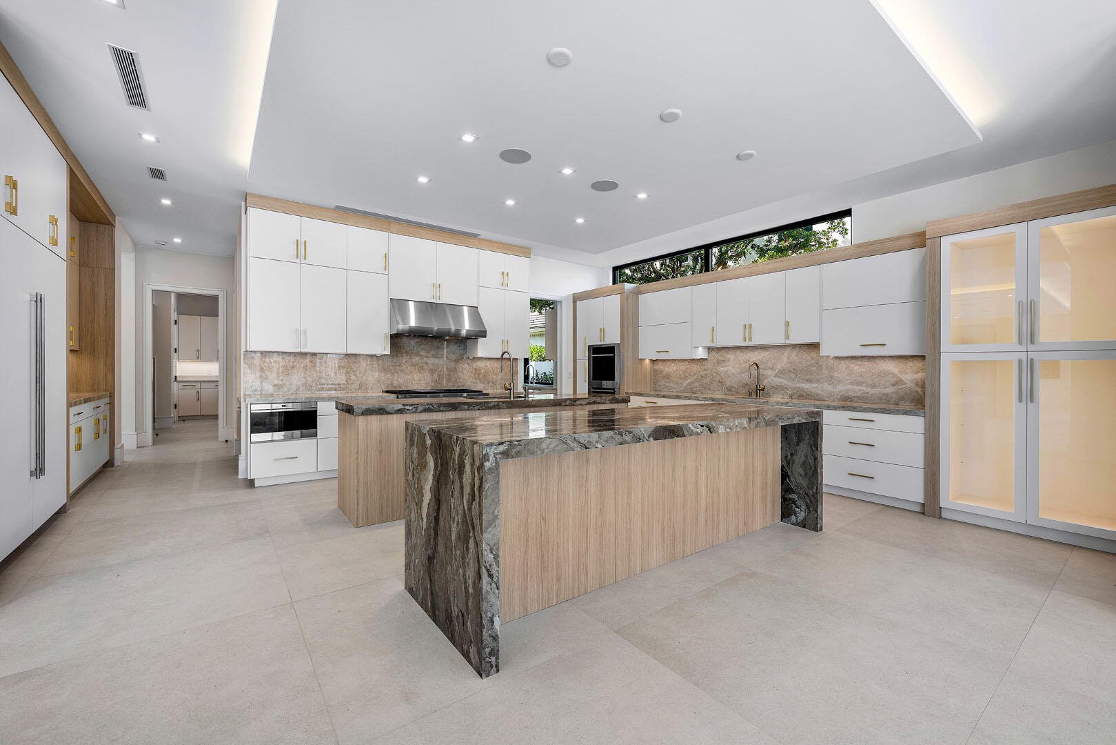 191 W Coconut Palm, Boca Raton FL 33432