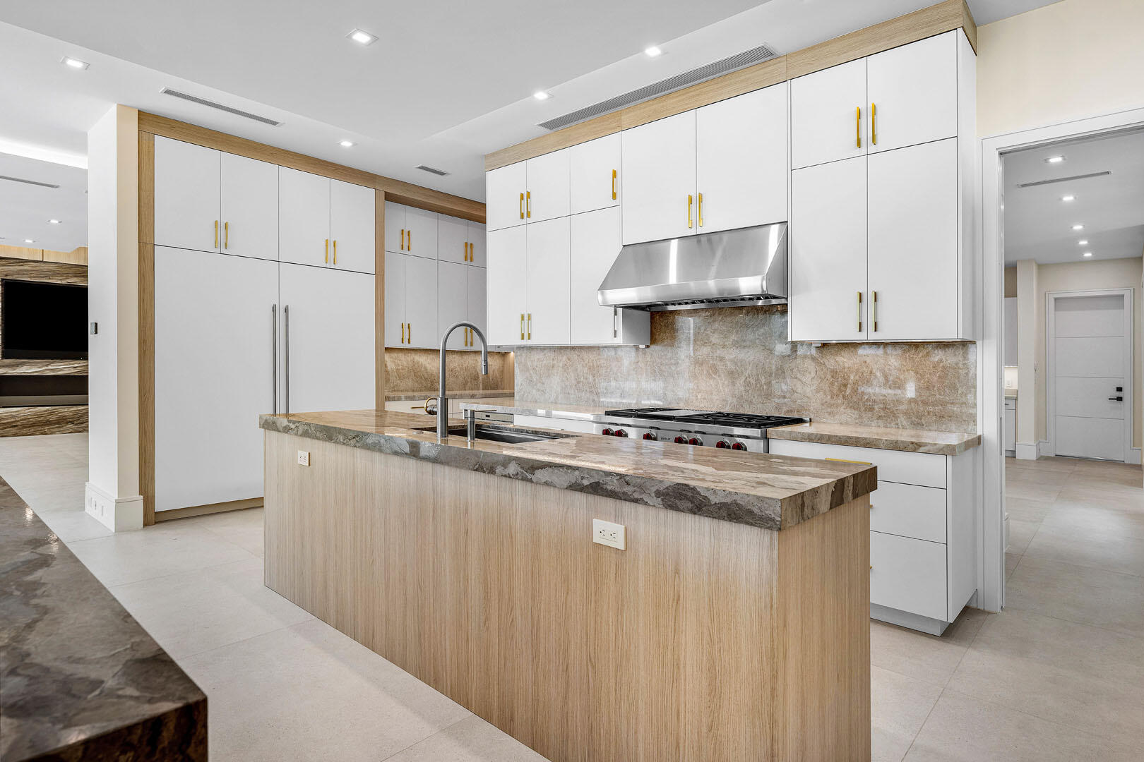 191 W Coconut Palm, Boca Raton FL 33432