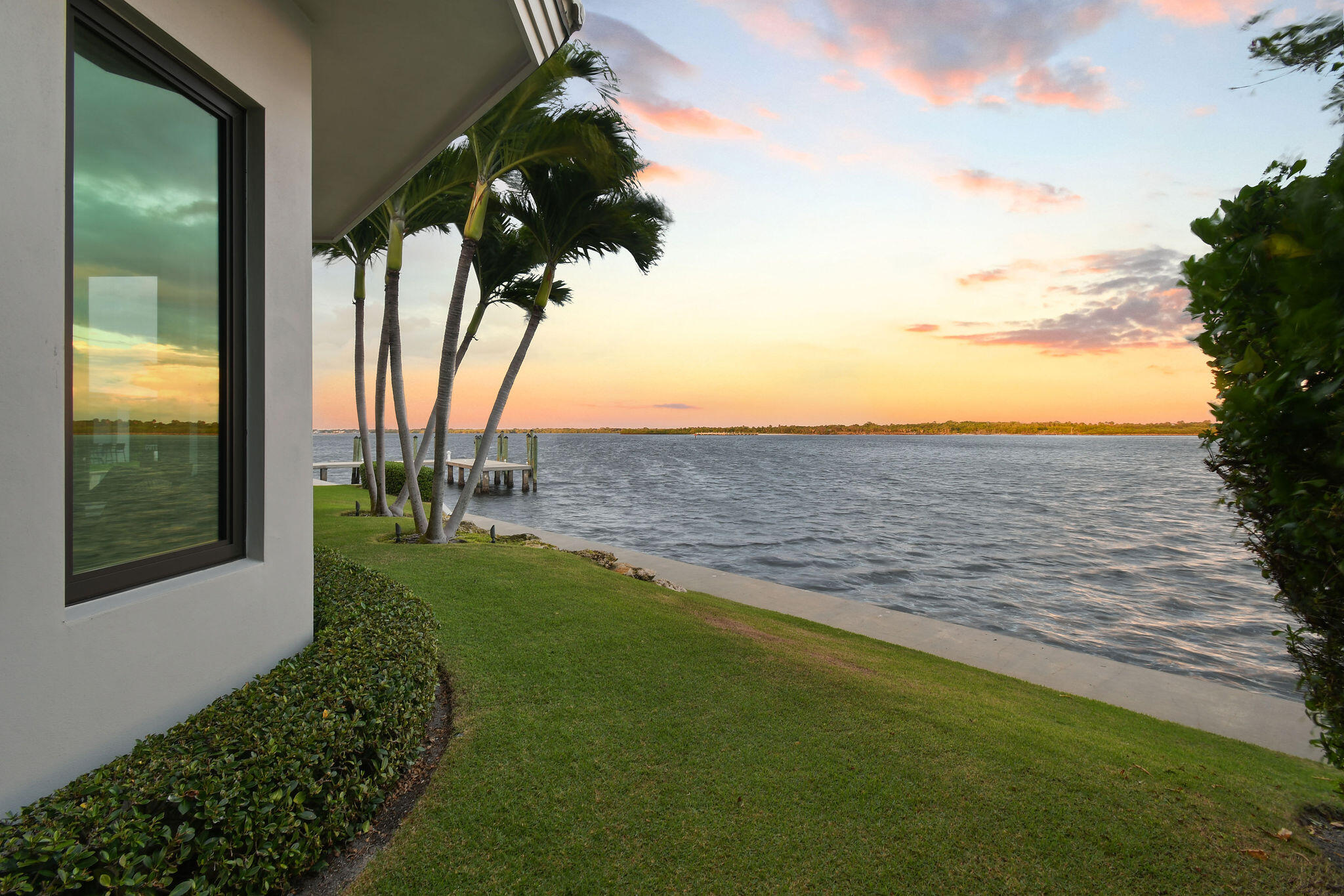 101 Bowsprit, North Palm Beach FL 33408