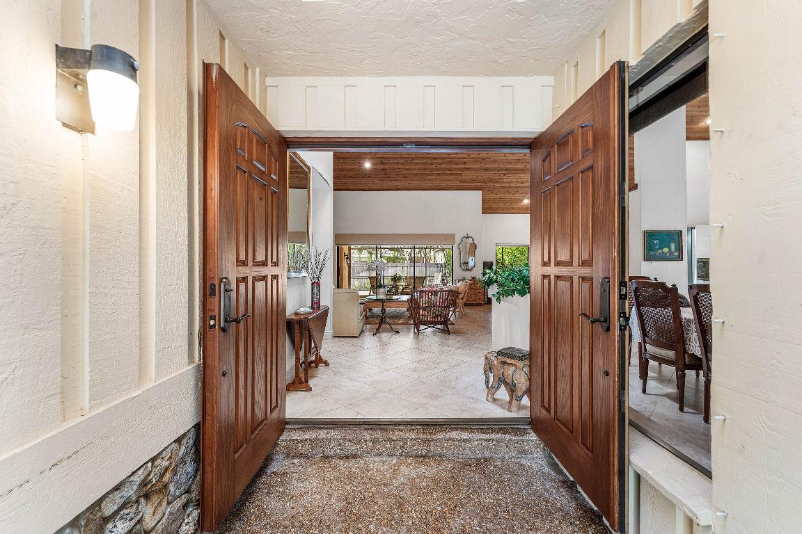 4299 NW 26th, Boca Raton FL 33434