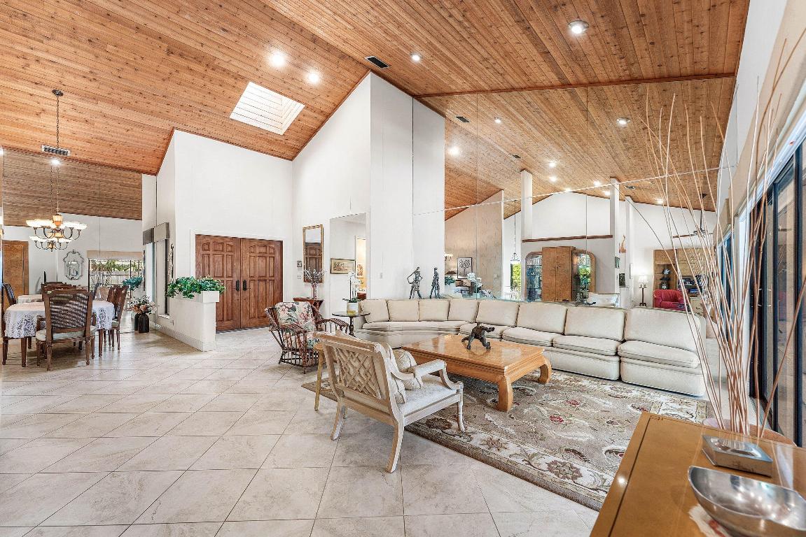 4299 NW 26th, Boca Raton FL 33434