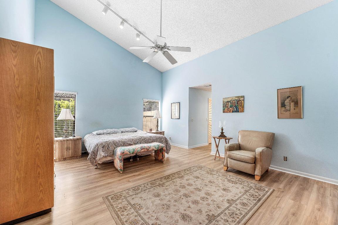 4299 NW 26th, Boca Raton FL 33434
