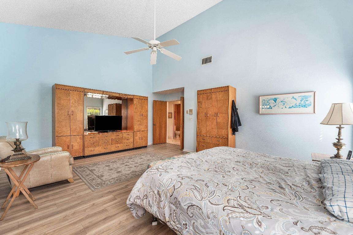 4299 NW 26th, Boca Raton FL 33434