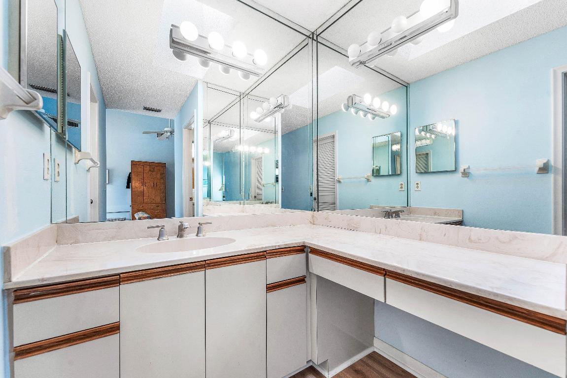 4299 NW 26th, Boca Raton FL 33434