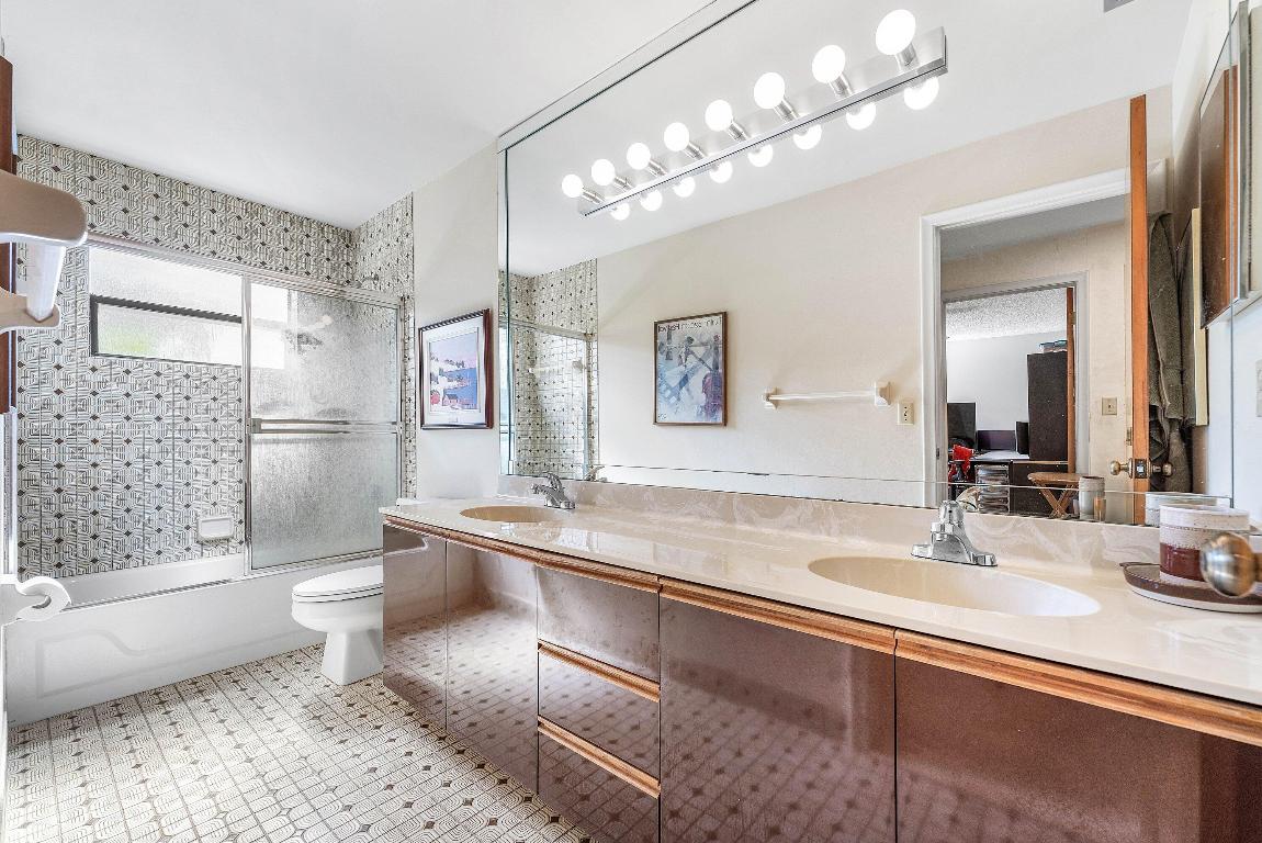 4299 NW 26th, Boca Raton FL 33434