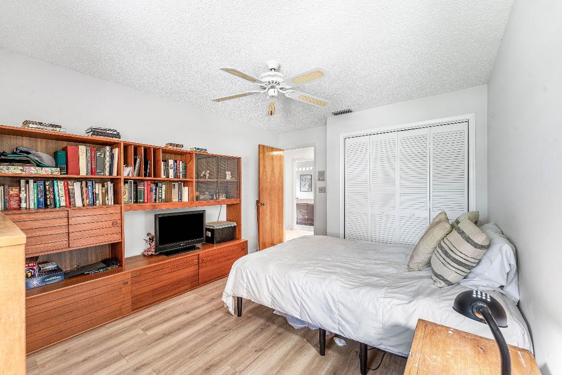 4299 NW 26th, Boca Raton FL 33434