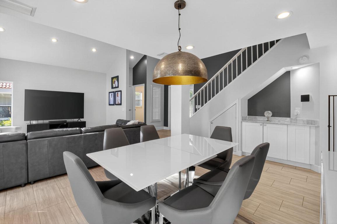 2226 NW 52nd, Boca Raton FL 33496