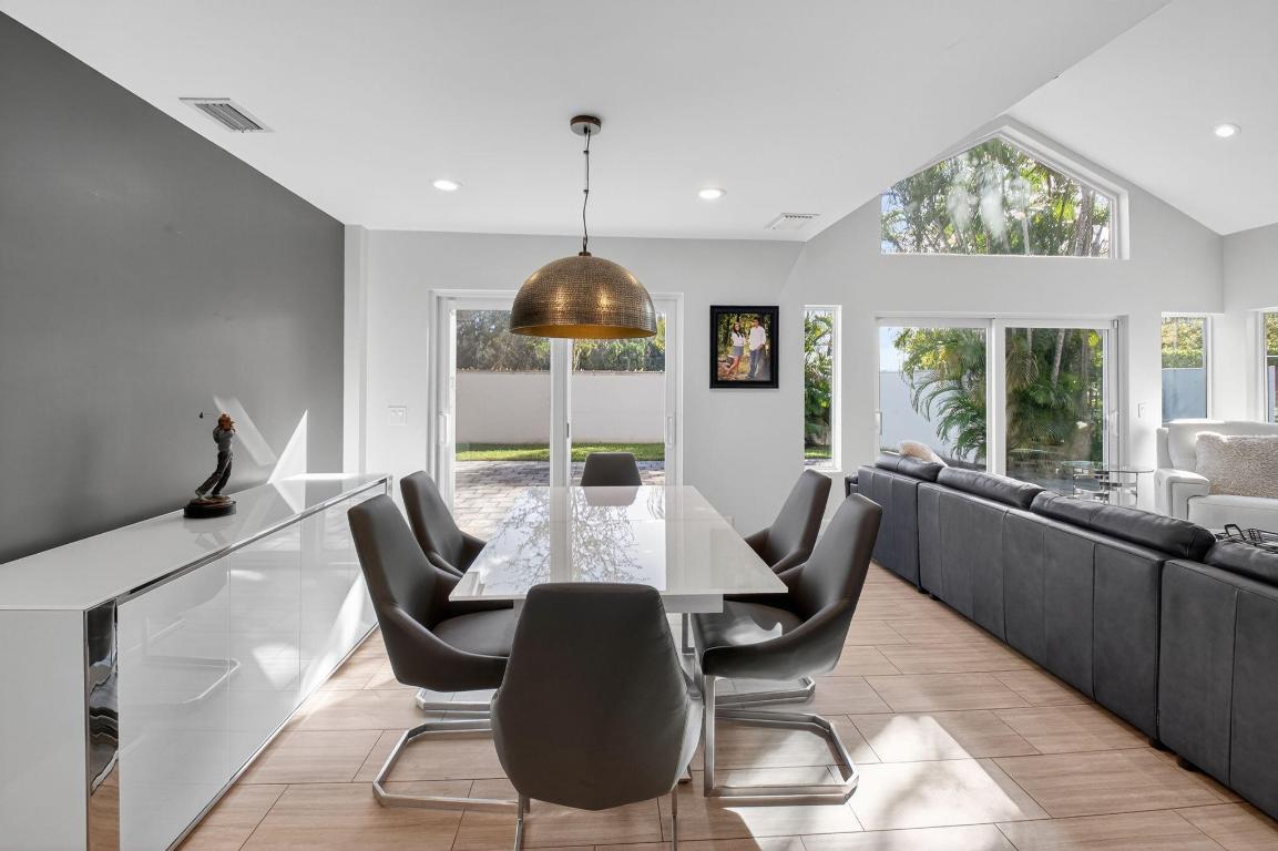 2226 NW 52nd, Boca Raton FL 33496