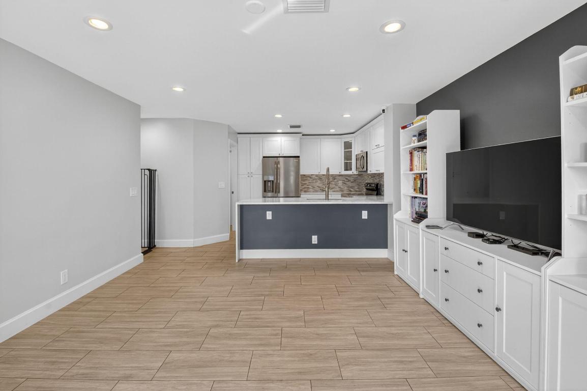 2226 NW 52nd, Boca Raton FL 33496