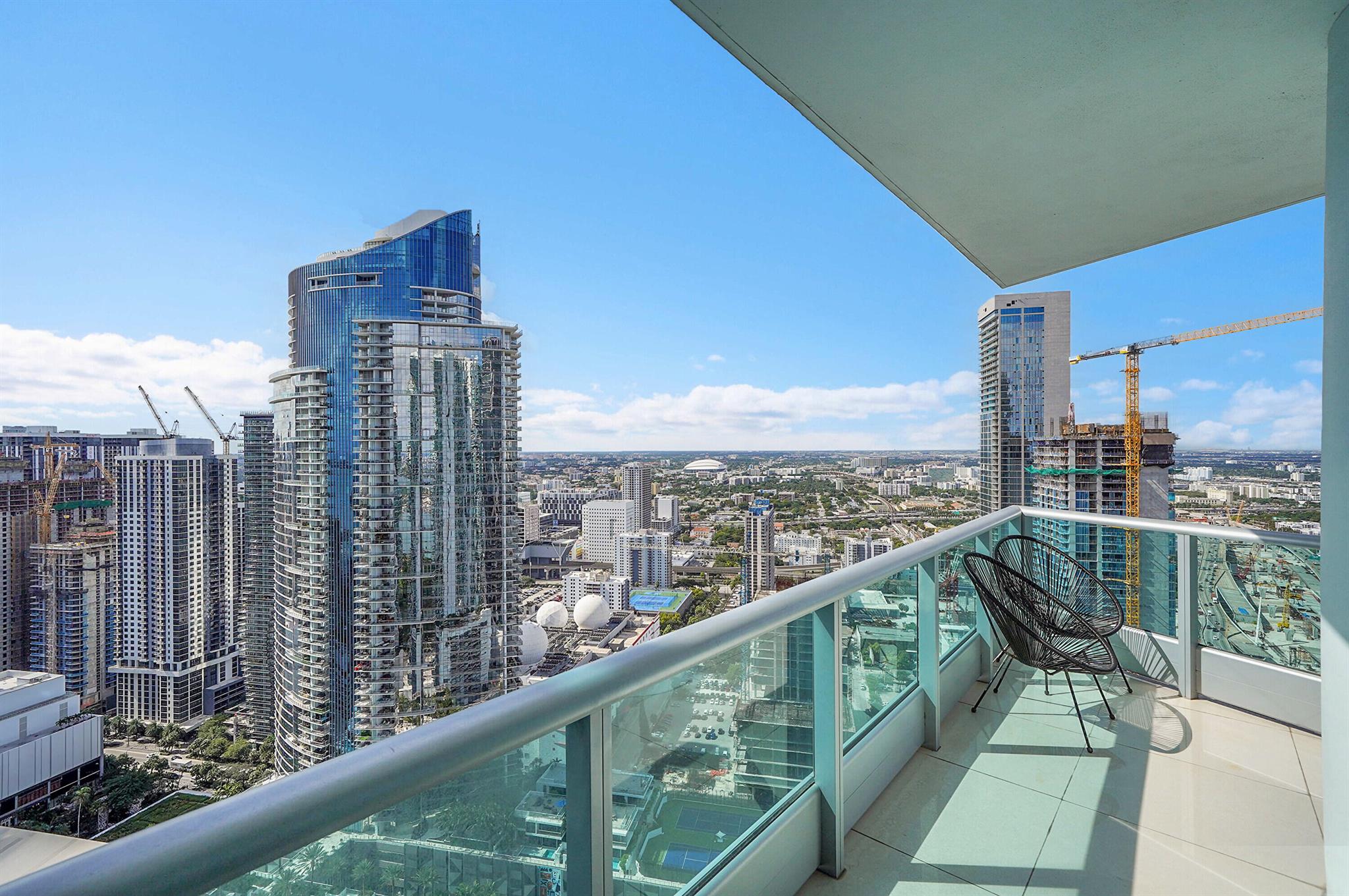 900 Biscayne Boulevard #4812, Miami FL 33132