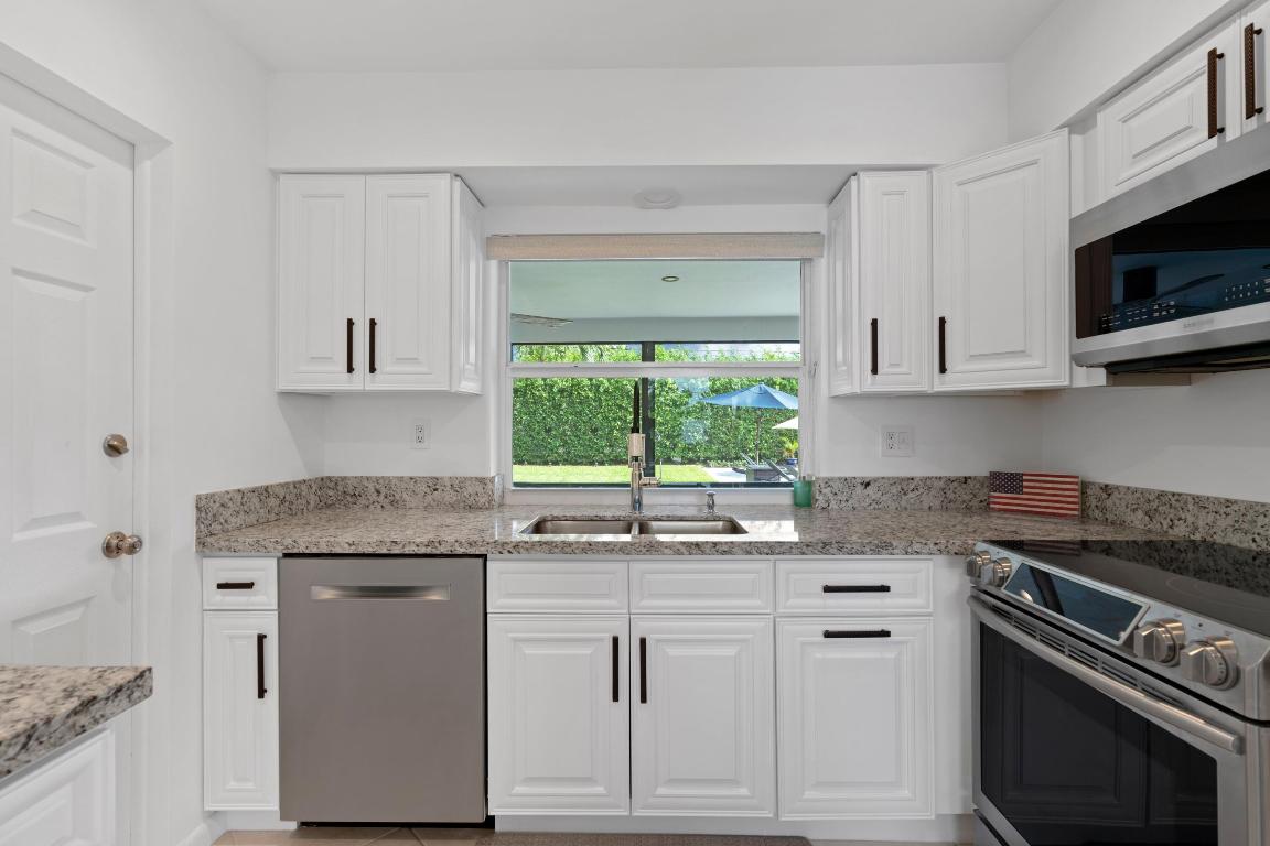 1093 SW 14th, Boca Raton FL 33486