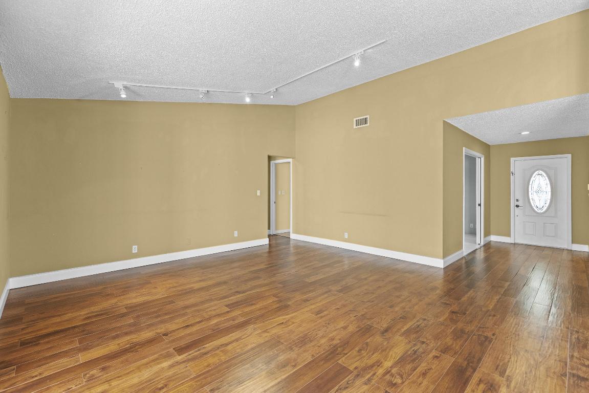 7974 Cloverfield, Boca Raton FL 33433