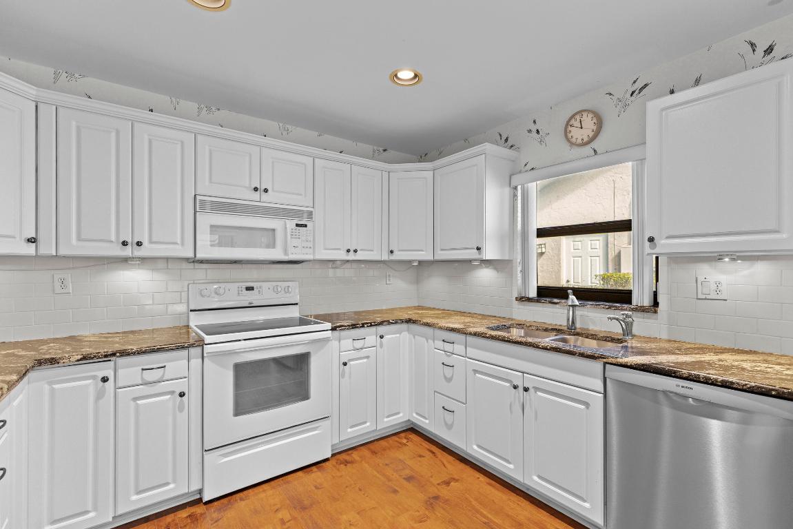 7974 Cloverfield, Boca Raton FL 33433