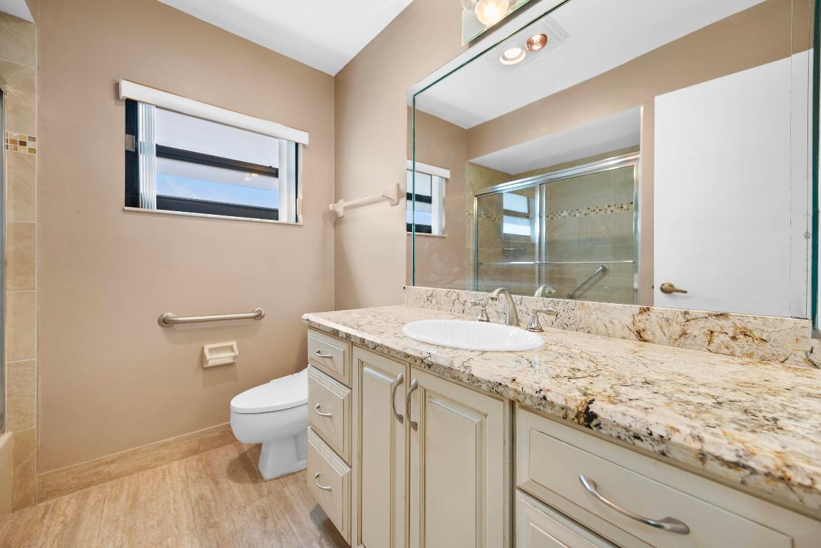 7974 Cloverfield, Boca Raton FL 33433