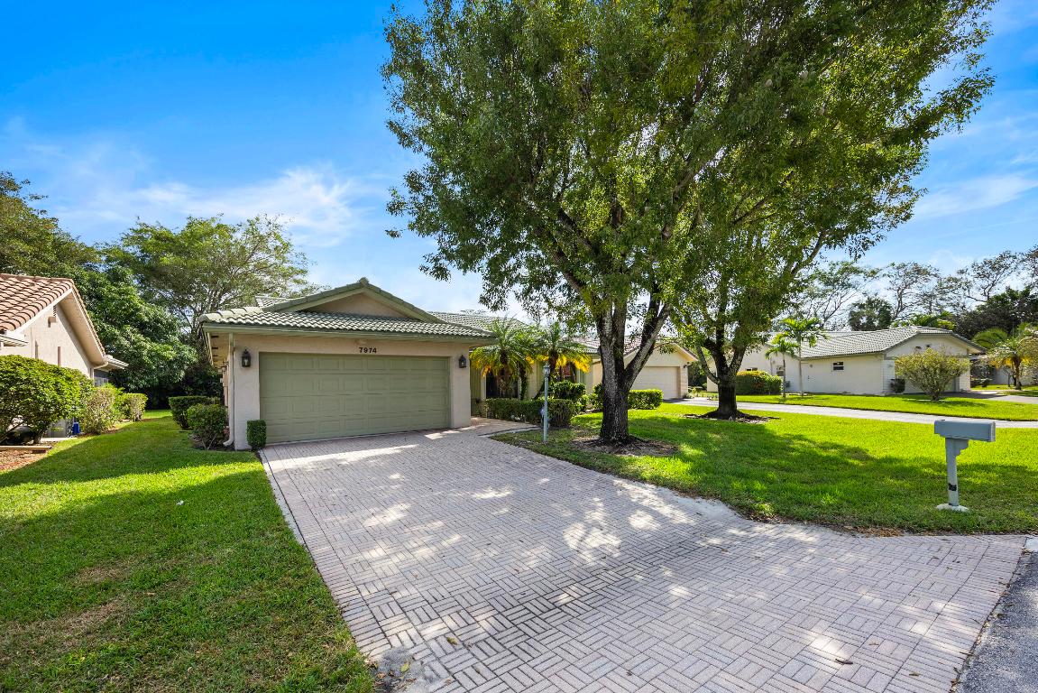 7974 Cloverfield, Boca Raton FL 33433