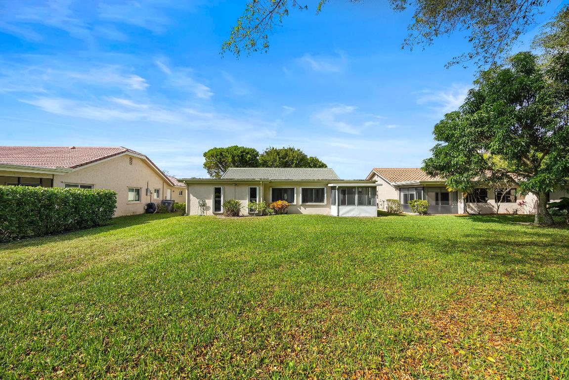 7974 Cloverfield, Boca Raton FL 33433