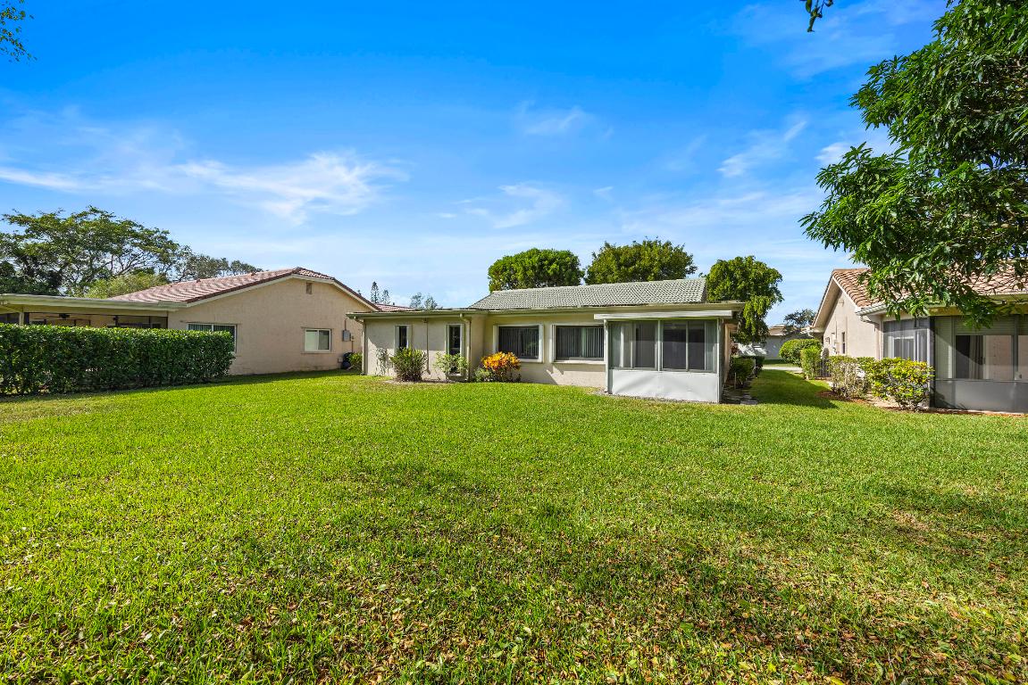 7974 Cloverfield, Boca Raton FL 33433