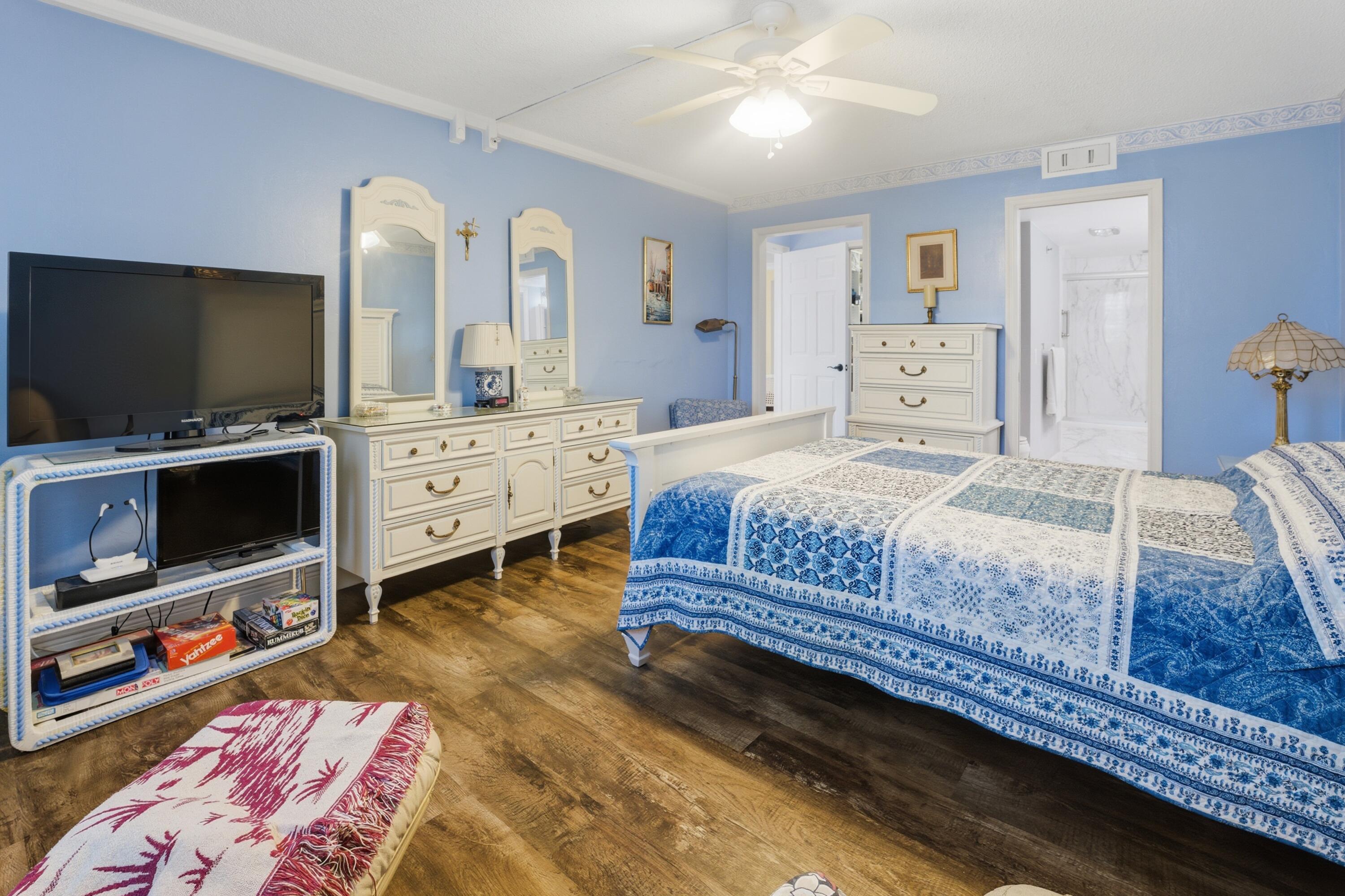 375 Beach #201, Tequesta FL 33469