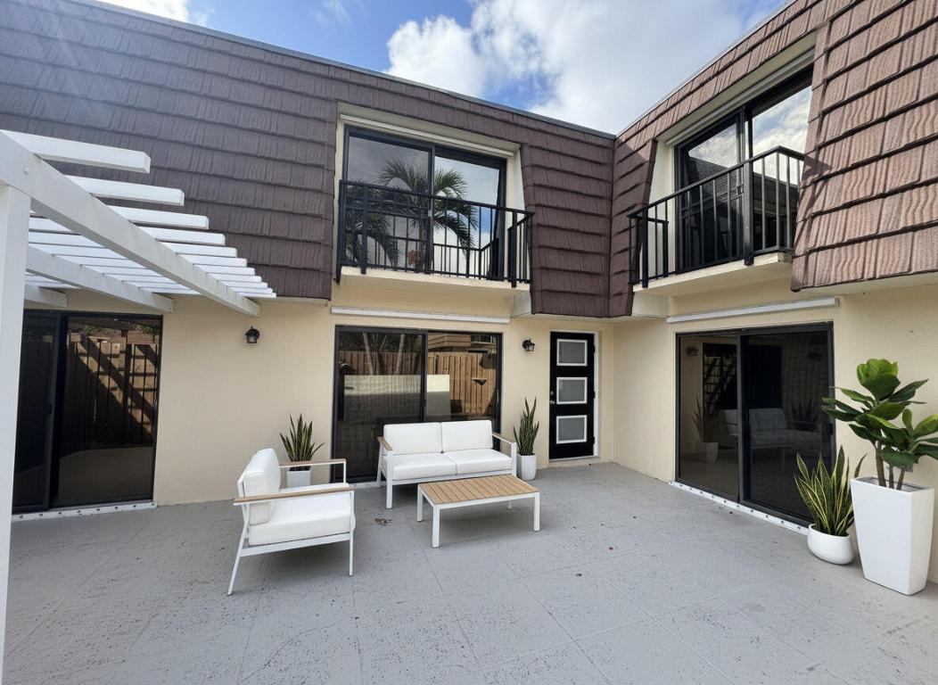 1705 17th Lane, Palm Beach Gardens FL 33418