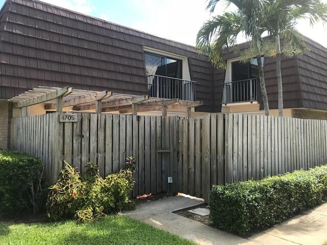 1705 17th Lane, Palm Beach Gardens FL 33418
