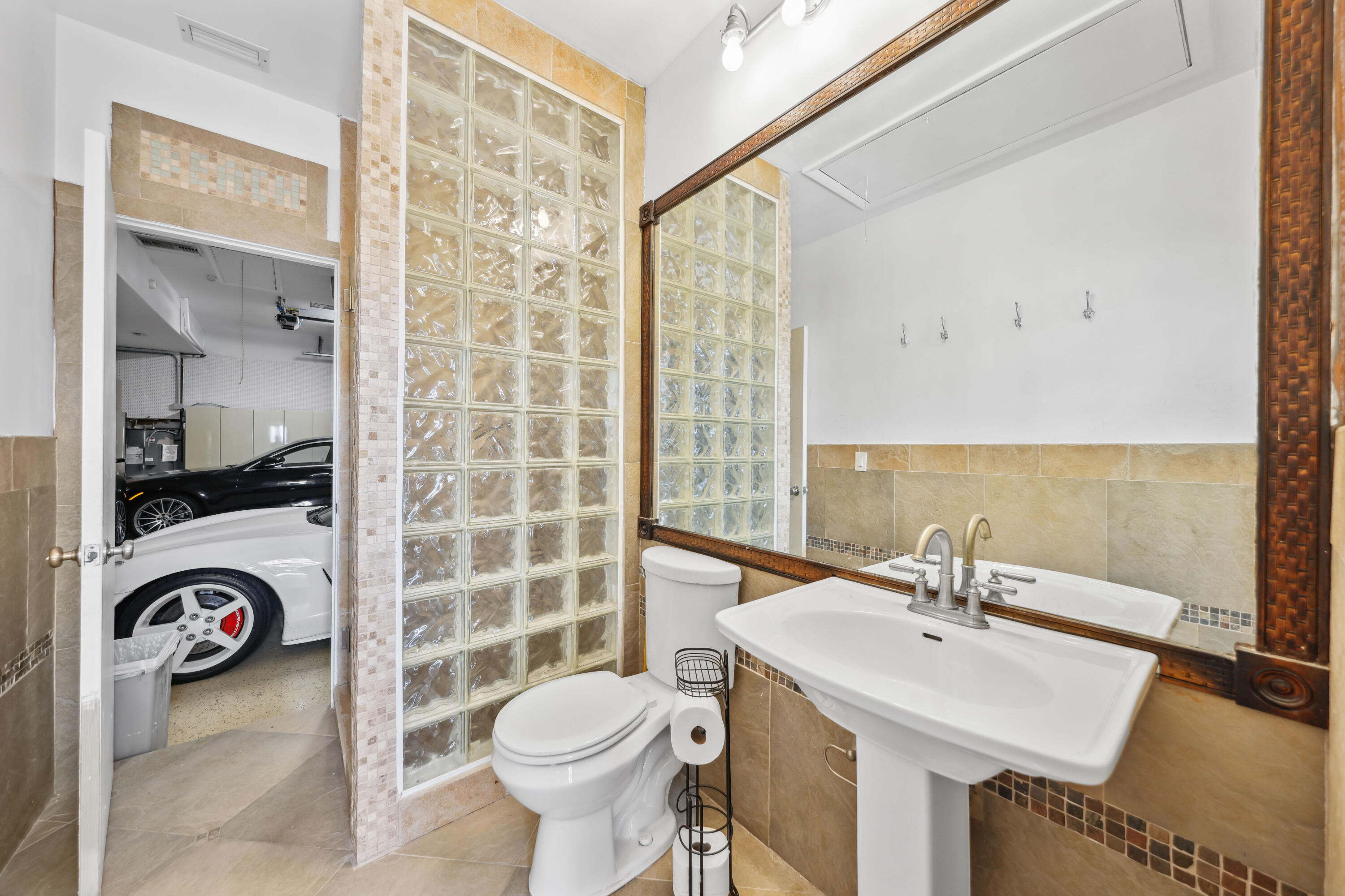 125 Marlin, Ocean Ridge FL 33435