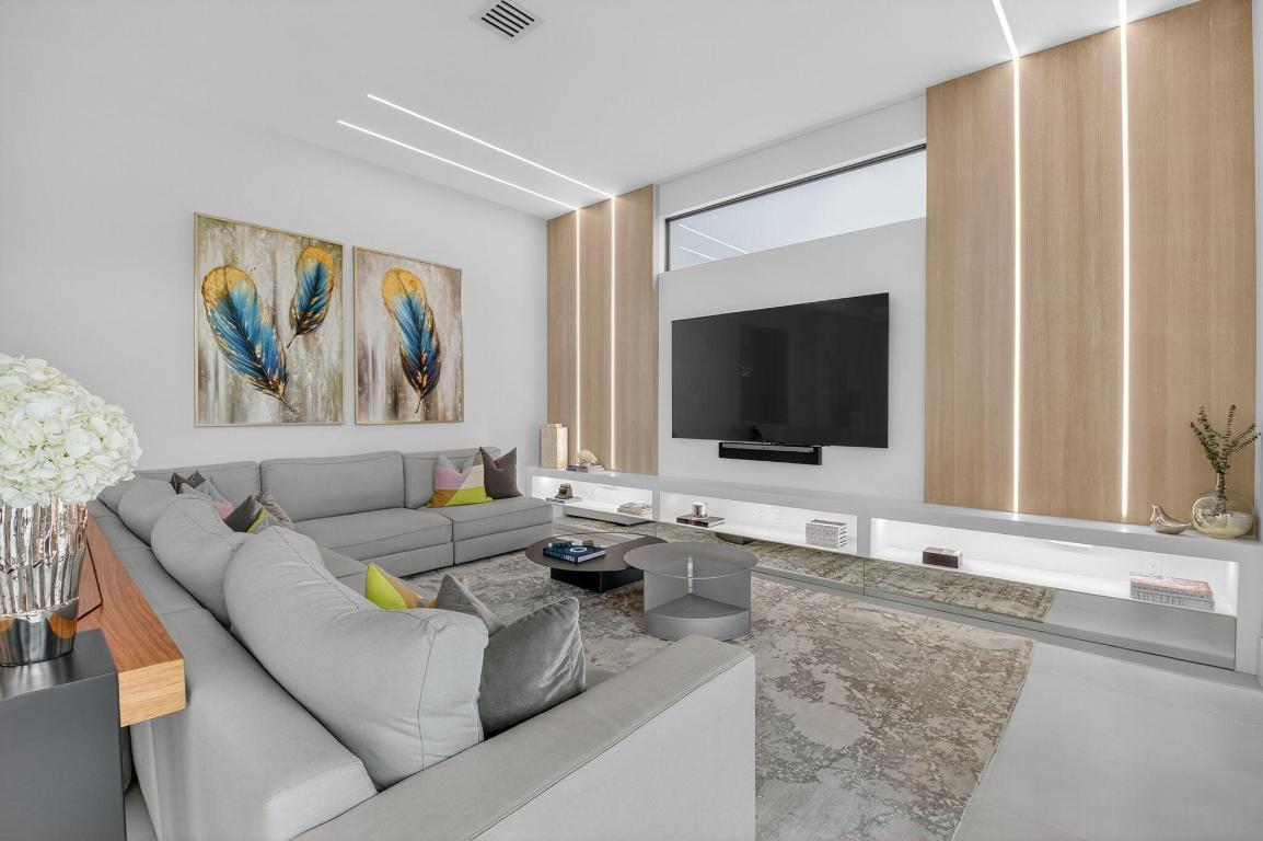 9083 Benedetta, Boca Raton FL 33496