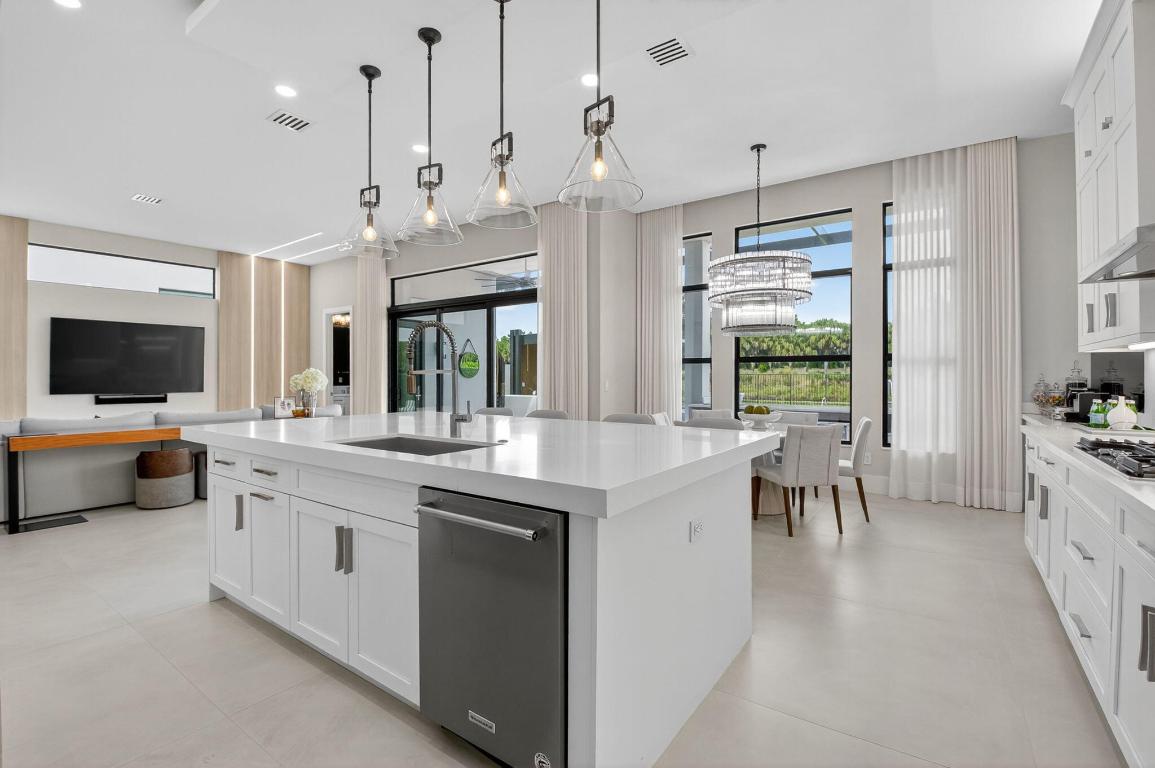 9083 Benedetta, Boca Raton FL 33496