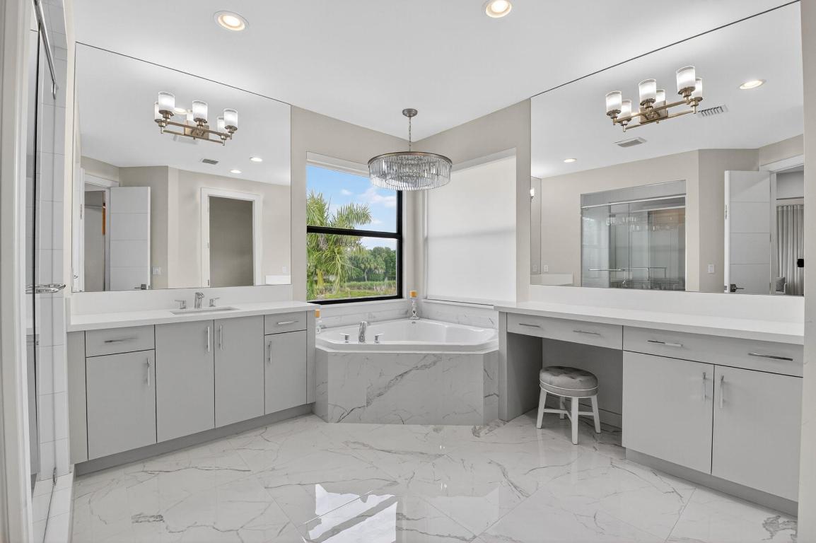 9083 Benedetta, Boca Raton FL 33496